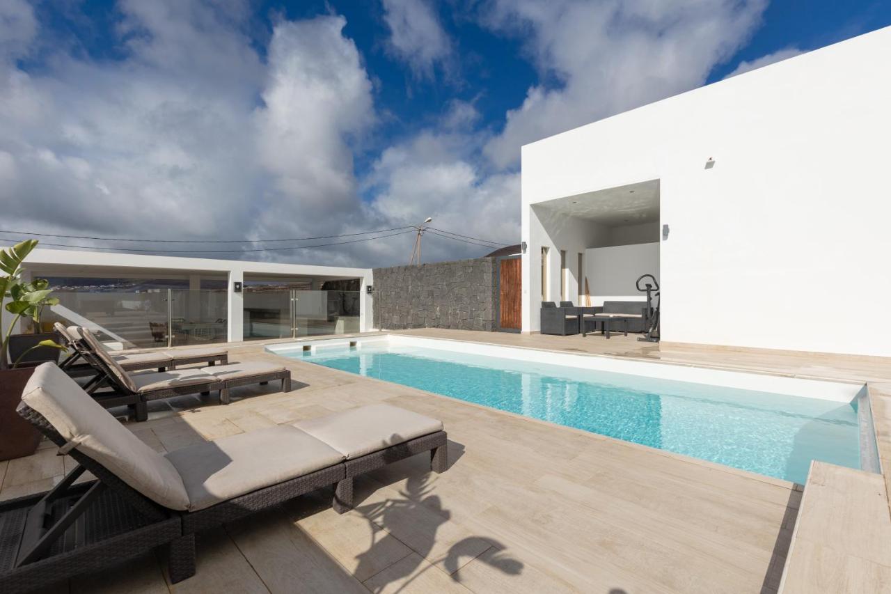 Villa Serenity Tías Dış mekan fotoğraf