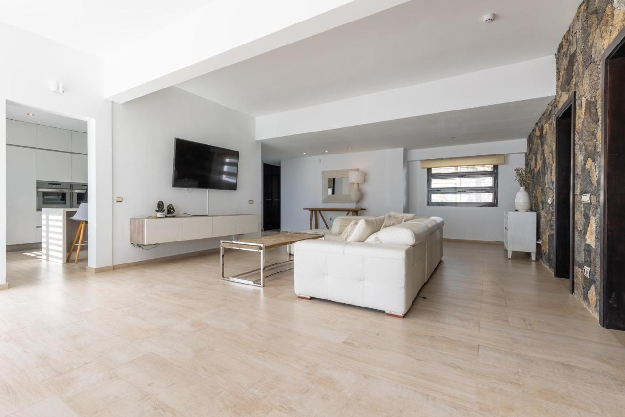 Villa Serenity Tías Dış mekan fotoğraf